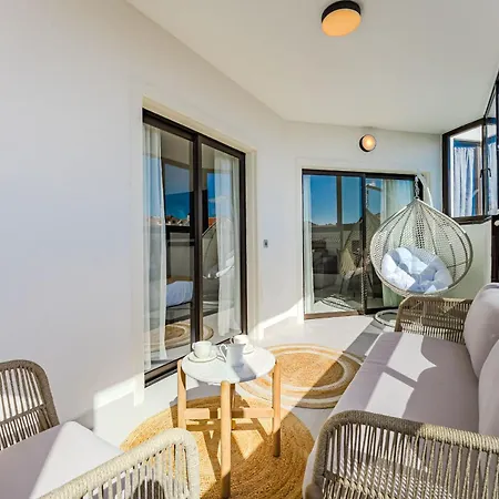דירה Atlantic View Premium Oceanfront *